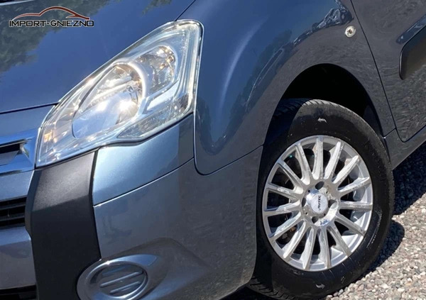 Citroen Berlingo cena 23900 przebieg: 230000, rok produkcji 2009 z Trzcińsko-Zdrój małe 232